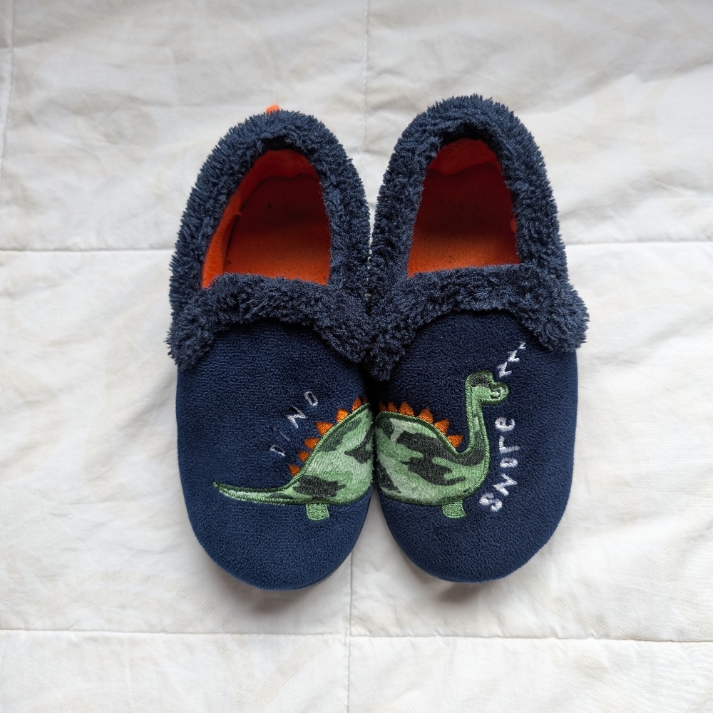 Kids Dinosaur Slippers in Navy and Green